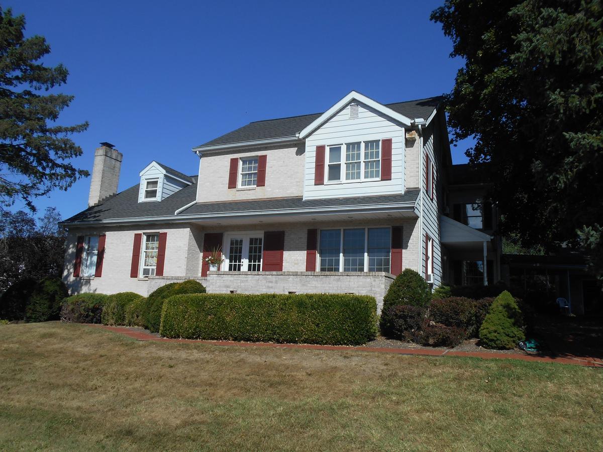 West Ridge Bed & Breakfast Elizabethtown Exteriör bild